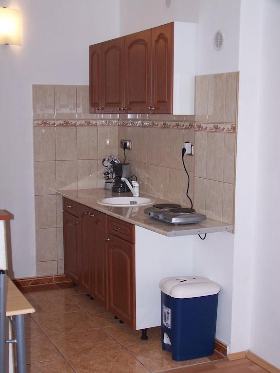Akacia Apartment - Free Inside Parking, 2 Bedrooms, Garden, Next To Centre Budapešť Pokoj fotografie